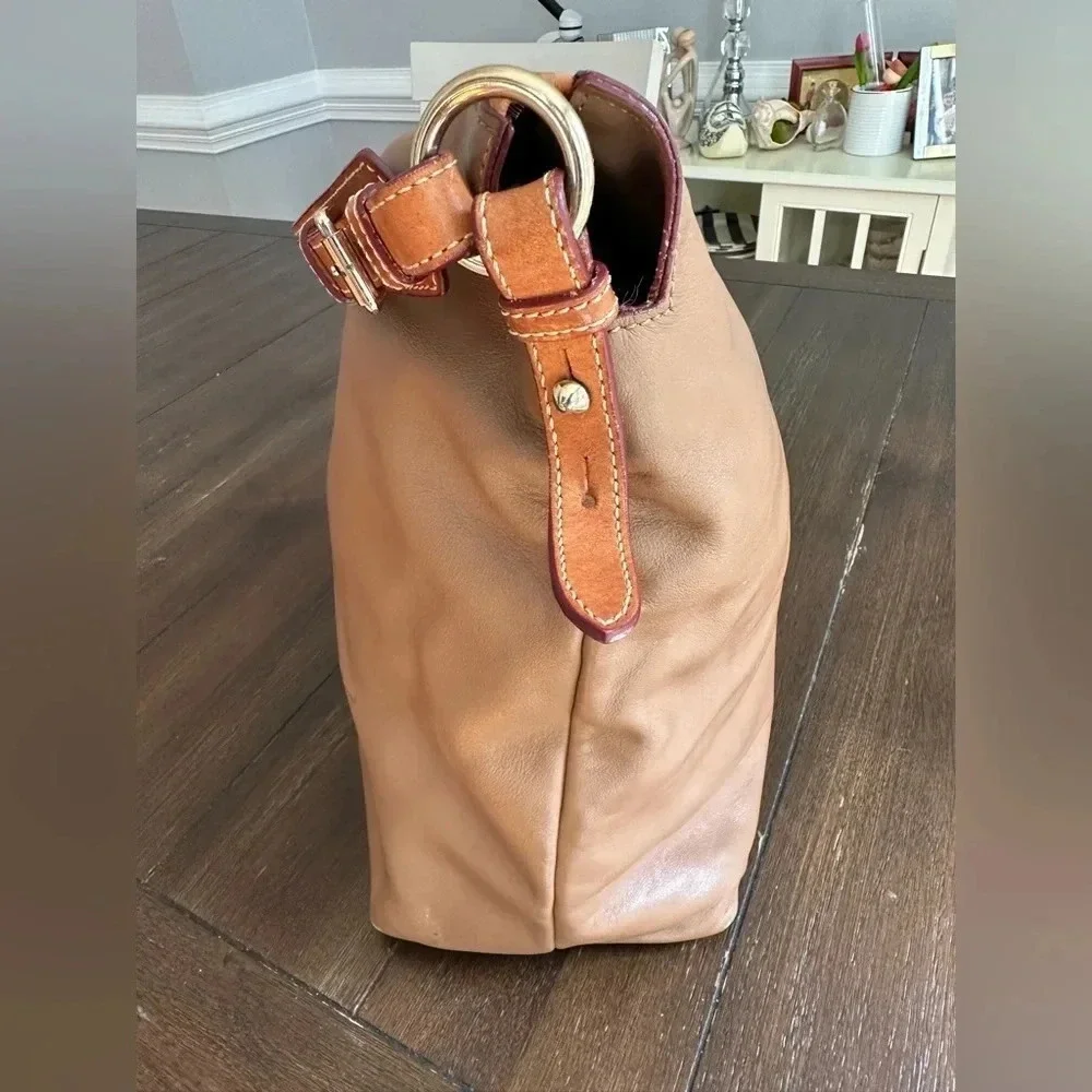 Dooney & Bourke Mackenzie hobo bag